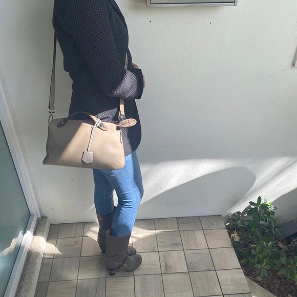 Fendi tri color By The Way Boston bag in larger size taupe grey - Picture 17 of 17